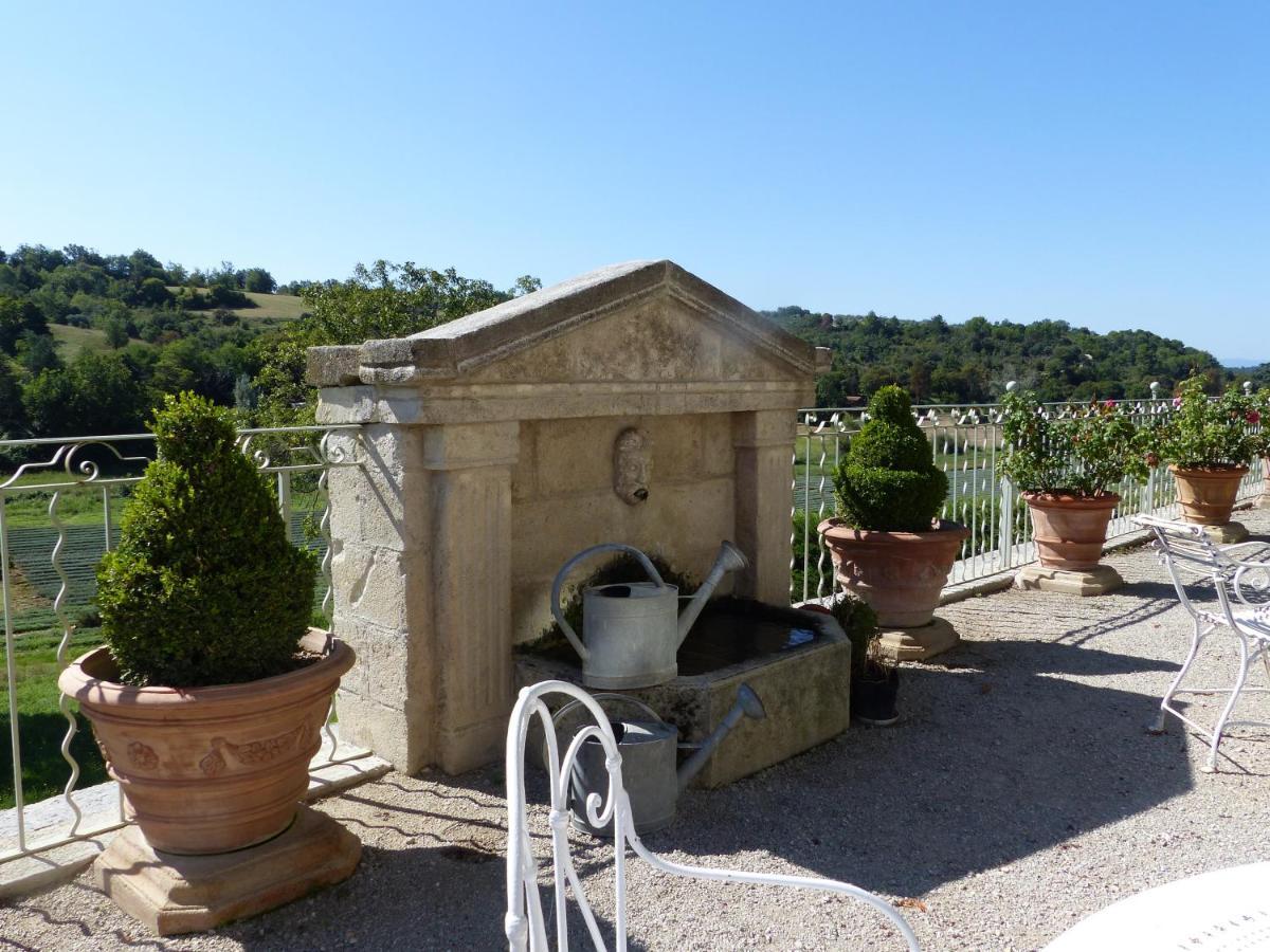 Chateau Du Grand Jardin Valensole Bagian luar foto