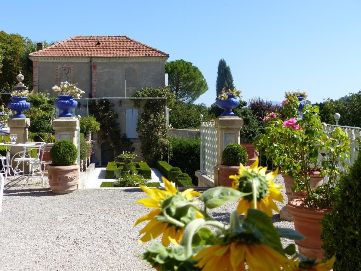 Chateau Du Grand Jardin Valensole Bagian luar foto