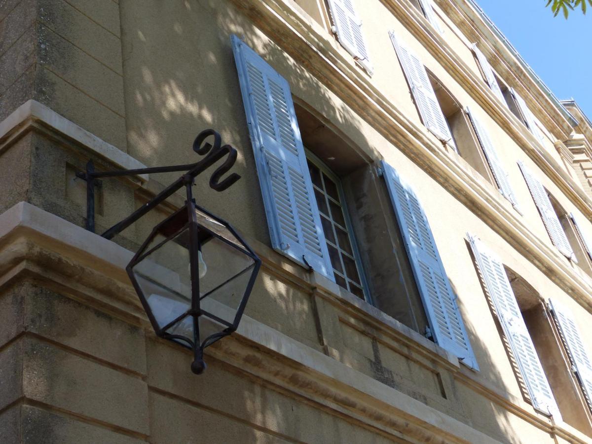 Chateau Du Grand Jardin Valensole Bagian luar foto