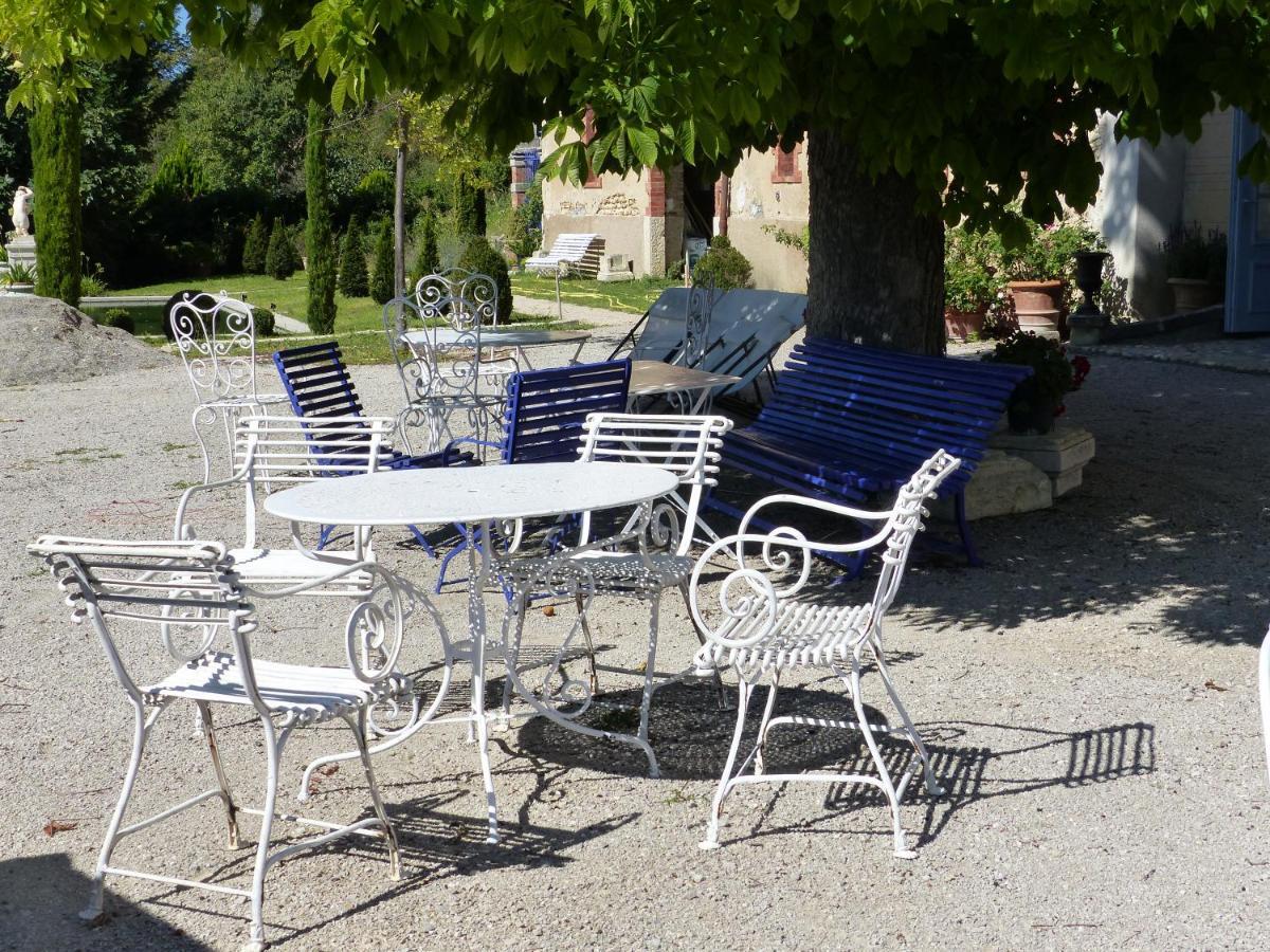 Chateau Du Grand Jardin Valensole Bagian luar foto
