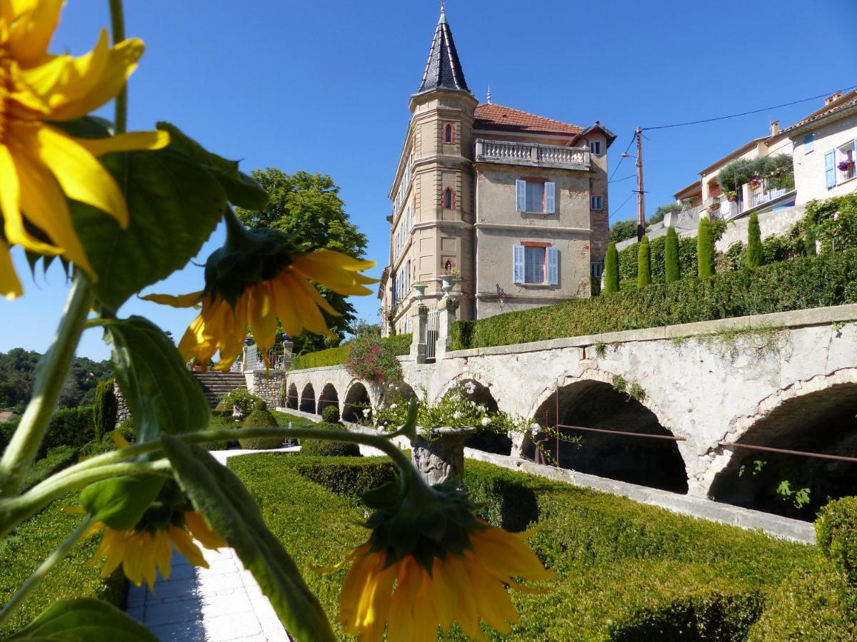Chateau Du Grand Jardin Valensole Bagian luar foto
